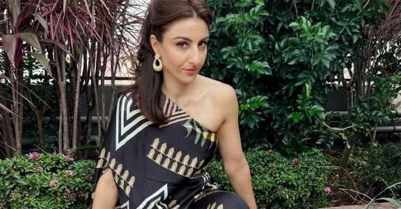 Winter Glow Unveiled: Soha Ali Khan’s Skincare Secrets with Almonds for Radiant Skin