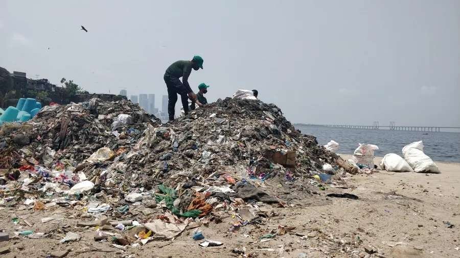 Revolutionizing Mumbai’s Rivers: The Ocean Cleanup and Bharat Clean Rivers Foundation’s Bold Initiative Against Plastic Pollution