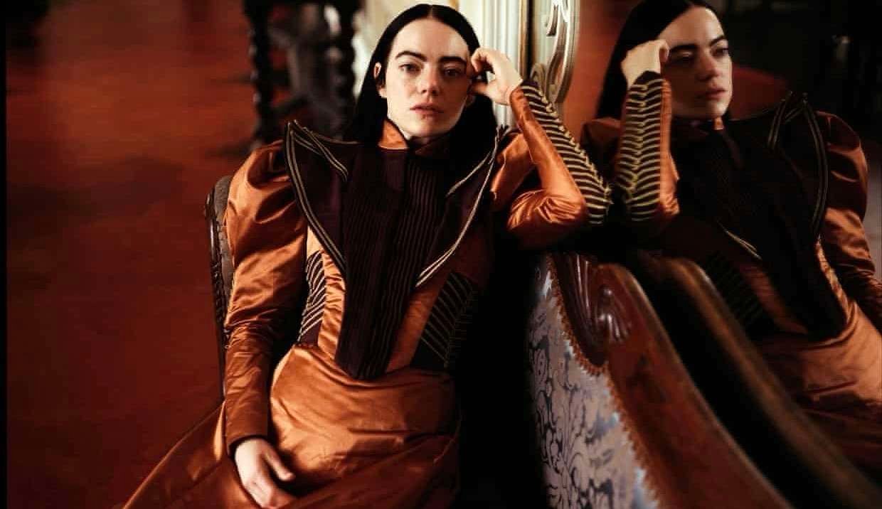 Behind the Scenes with Poor Things’ Intimacy Coordinator: Navigating Comfort and Creativity in Post-#MeToo Filmmaking