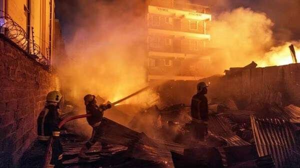 “Nairobi Tragedy: Unraveling the Night of the Industrial Fire – Two Lives Lost, 300 Injured in Gas Explosion”