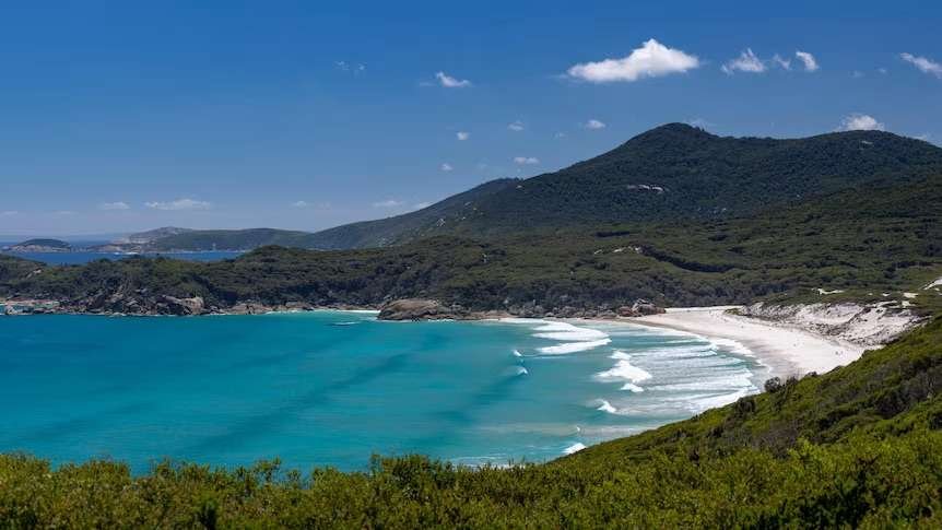 “Squeaky Beach Claims Top Spot: Australia’s Best Beach for 2024”