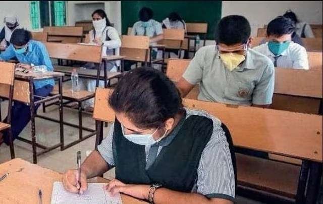 “Kamyab Kota’s ‘Dinner with Collector’: Nurturing Minds and Easing Stress for Coaching Students”