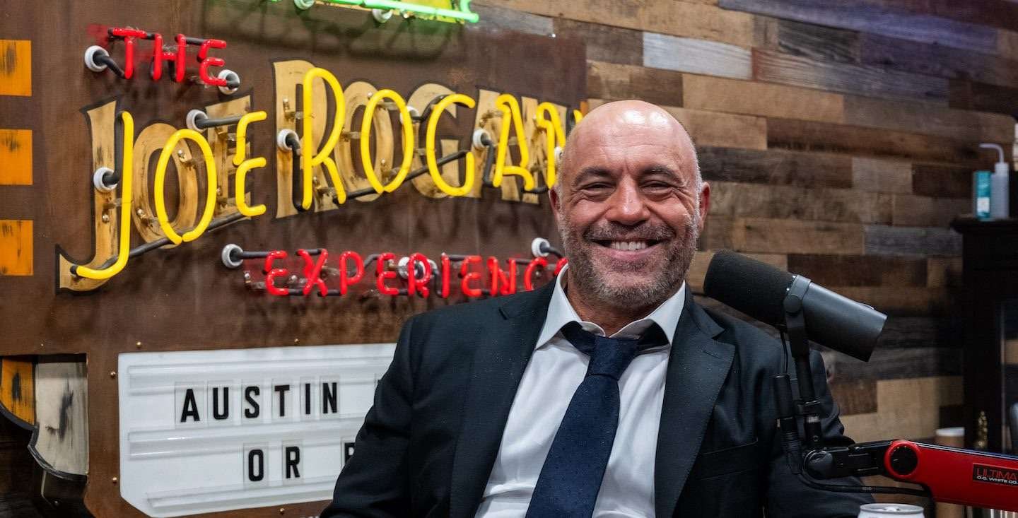 “The Joe Rogan Experience: Navigating Conversations, Evolving Art, and a Green Room Playlist”