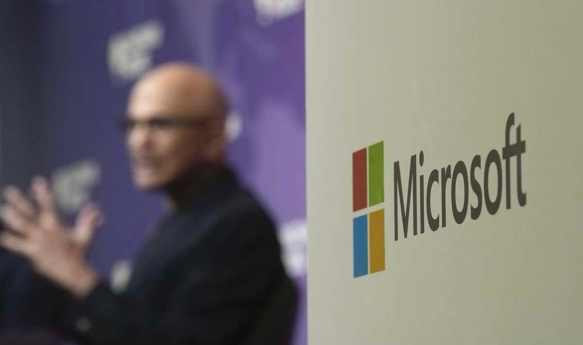 “Satya Nadella’s 10-Year Legacy at Microsoft: A Decade of Growth, Innovation, and Leadership Transformations”