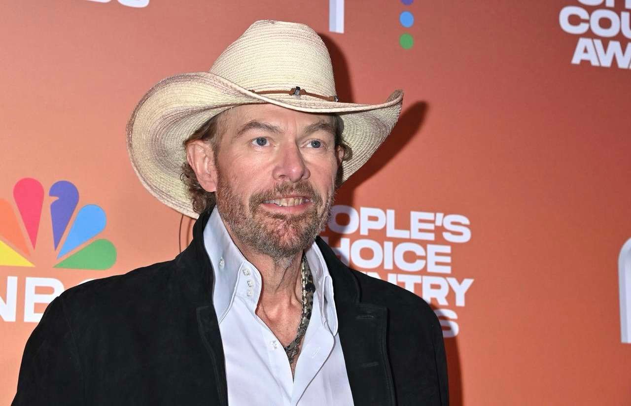 “Tribute to Toby Keith: Honoring the Legacy of a Country Music Patriotic Icon”