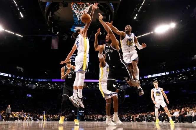 “Klay Thompson’s Evolving Role Spurs Warriors’ Reflection on Youthful Energy: A Golden State Transition”