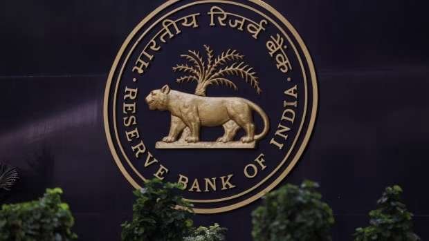 “Reserve Bank of India’s February 2024 Monetary Policy Decision: Analysts Predict Status Quo Amid Tight Liquidity Conditions”