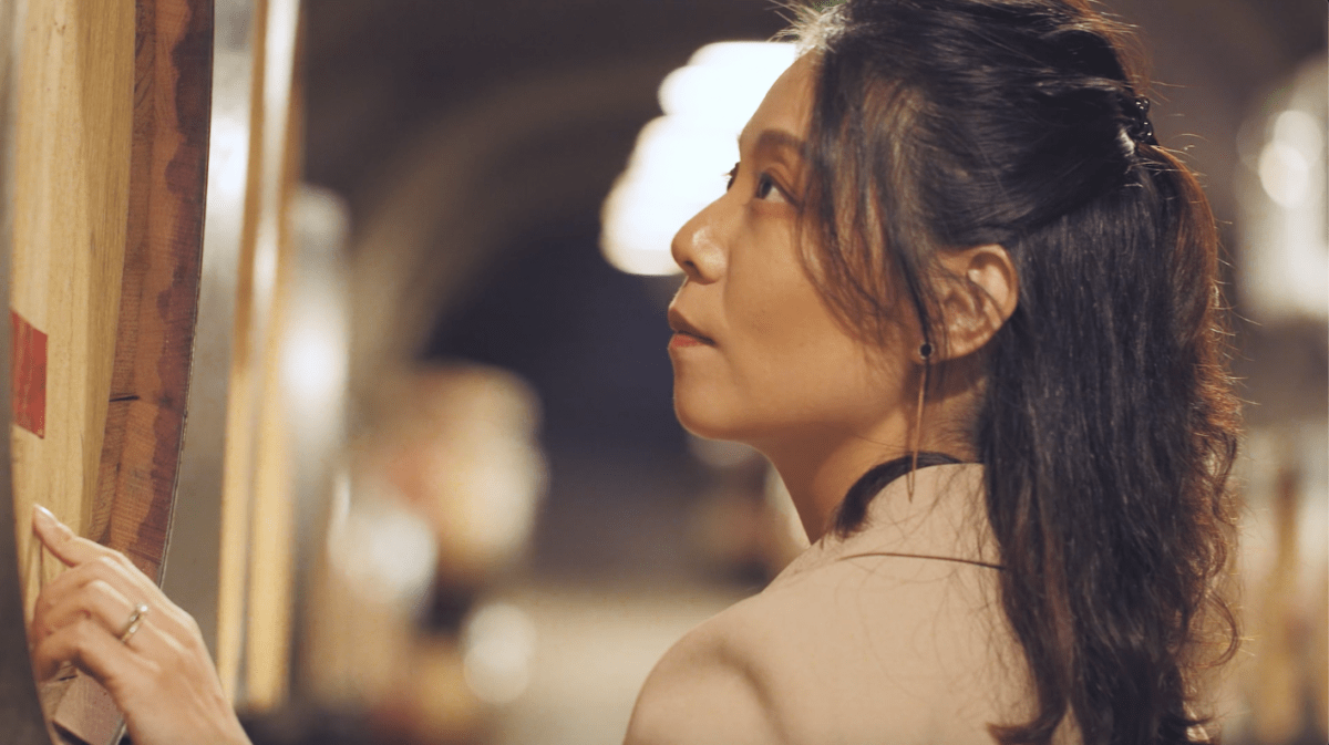 “Legacy of Celebration: Napa Winemaker Xinyue Zhang’s Red Wine Tradition”