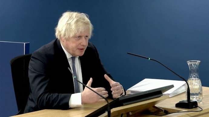 Boris Johnson Condemns Tucker Carlson’s “Ludicrous” Interview with Putin