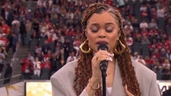 “Andra Day Performs ‘Lift Every Voice and Sing’ at Super Bowl: A Historic Moment Amid Controversy”