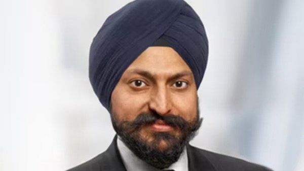 The Evolution of Banking in the Age of Digital Transformation