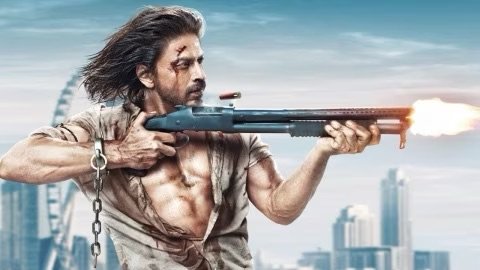 Shah Rukh Khan Set to Return as Pathaan: Aditya Chopra Locks Pathaan 2 in YRF Spy Universe