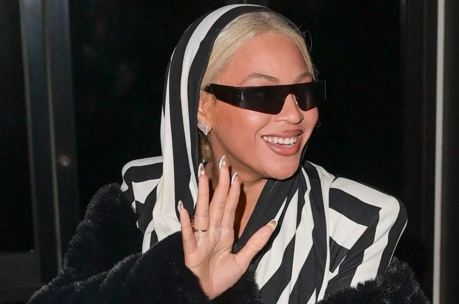 Dolly Parton Joins the BeyHive: Excitement Over Beyoncé’s Country Feats