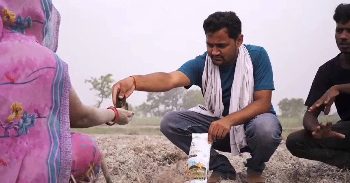 Akshay Shrivastav: Engineer’s Biofertilizer Revolutionizes Farming, Cuts Costs by 50%