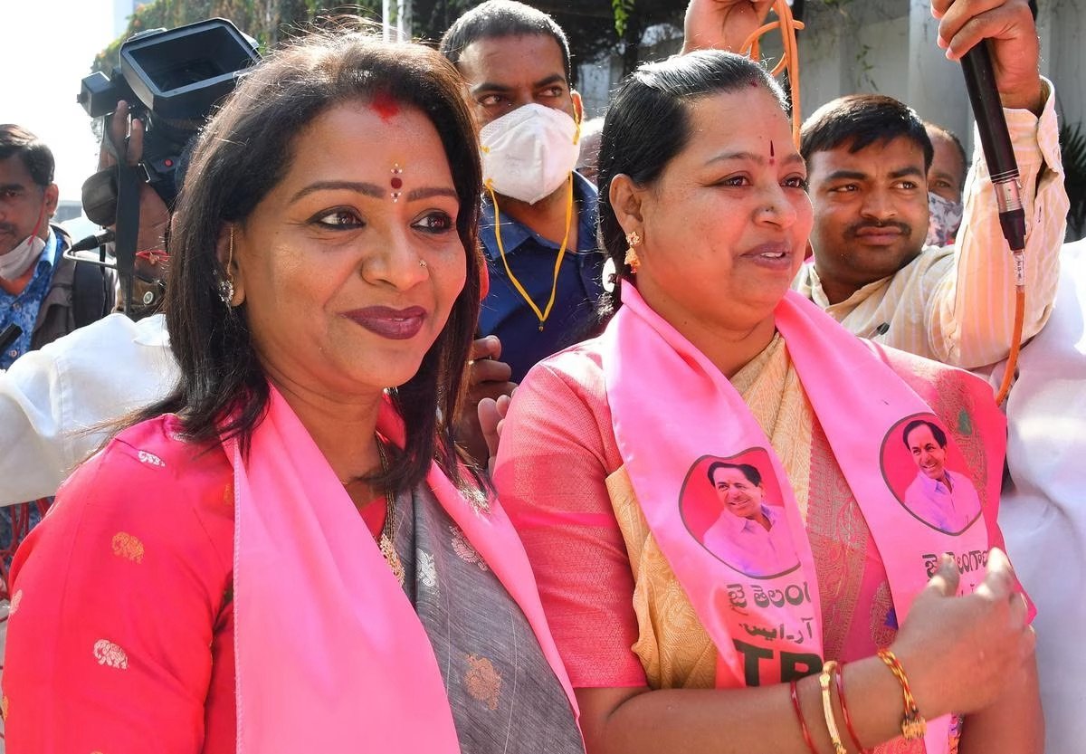 Political Dynamics Unfold: Defections from BRS to Congress Reshape Landscape in Telangana