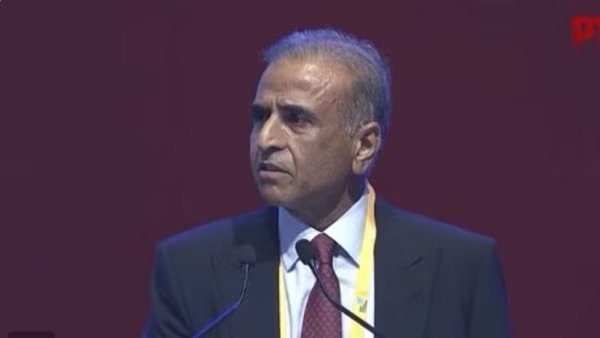 Insights from Mobile World Congress: Bharti Enterprises’ Strategic Shift and Meta’s Data Controversy