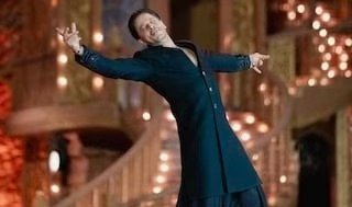 Shah Rukh Khan Steals the Show with His Moves at Anant Ambani’s Pre-Wedding Bash
