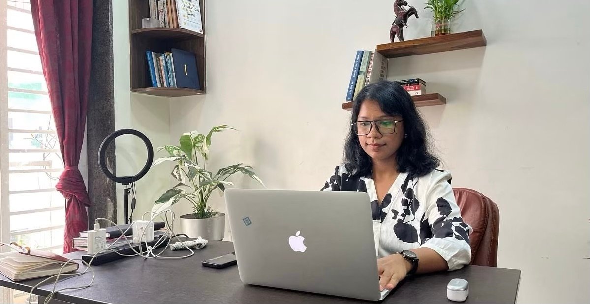 Sankari’s Overqualified Housewives: Redefining Gender Roles and Empowering Women in the Workforce