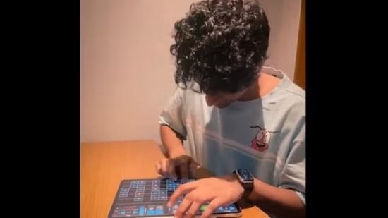 Anand Mahindra Impressed by Mahesh Raghvan’s Musical Mastery: Blending Tradition with Technology