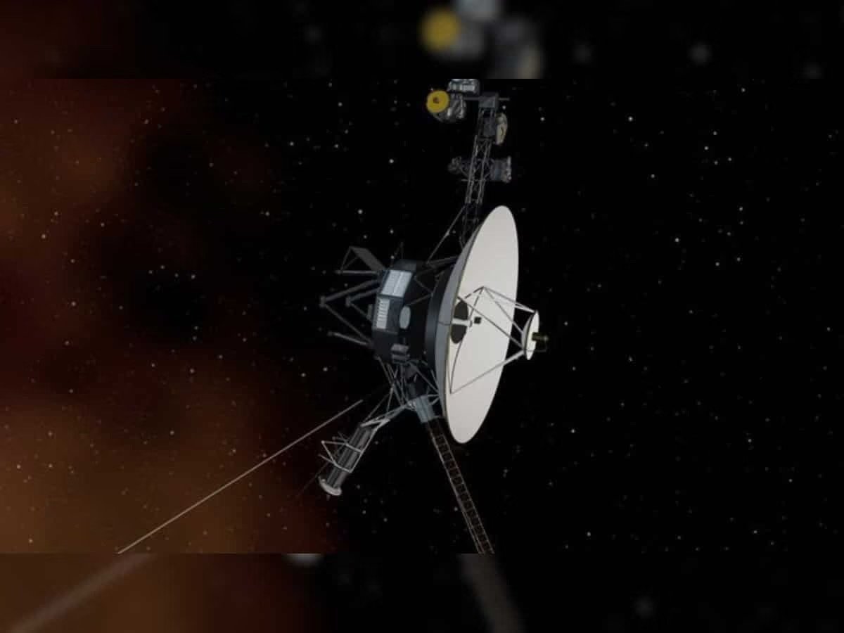 Voyager Missions: Unveiling the Mysteries of the Solar System