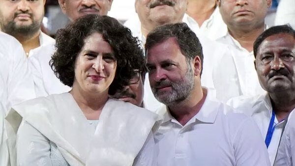 Priyanka Gandhi Vadra Defends Rahul Gandhi, Slams PM Modi’s Diversion Tactics
