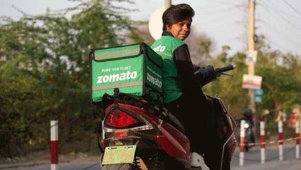 The Ethical Dilemma of Zomato’s ‘Pure Veg Mode’: A Delicate Balance between Customer Preference and Worker Dignity