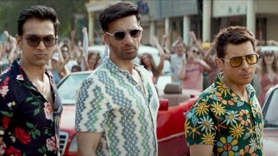 “Madgaon Express” Box Office Debut: A Promising Start for Kunal Kemmu’s Directorial Venture