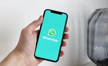 WhatsApp Enhances Message Pinning Feature: Here’s What You Need to Know