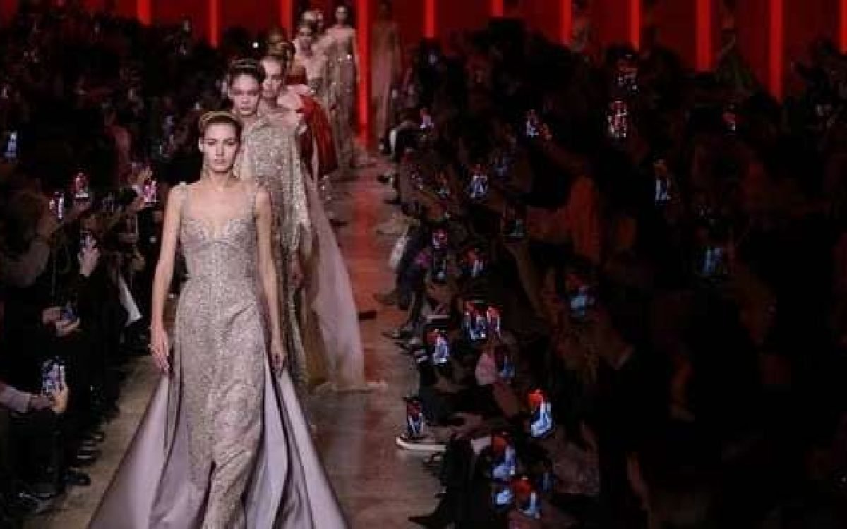 Paris Couture Elegance: Jennifer Lopez Shines at Elie Saab, Valentino’s Luxurious Whimsy Takes Center Stage