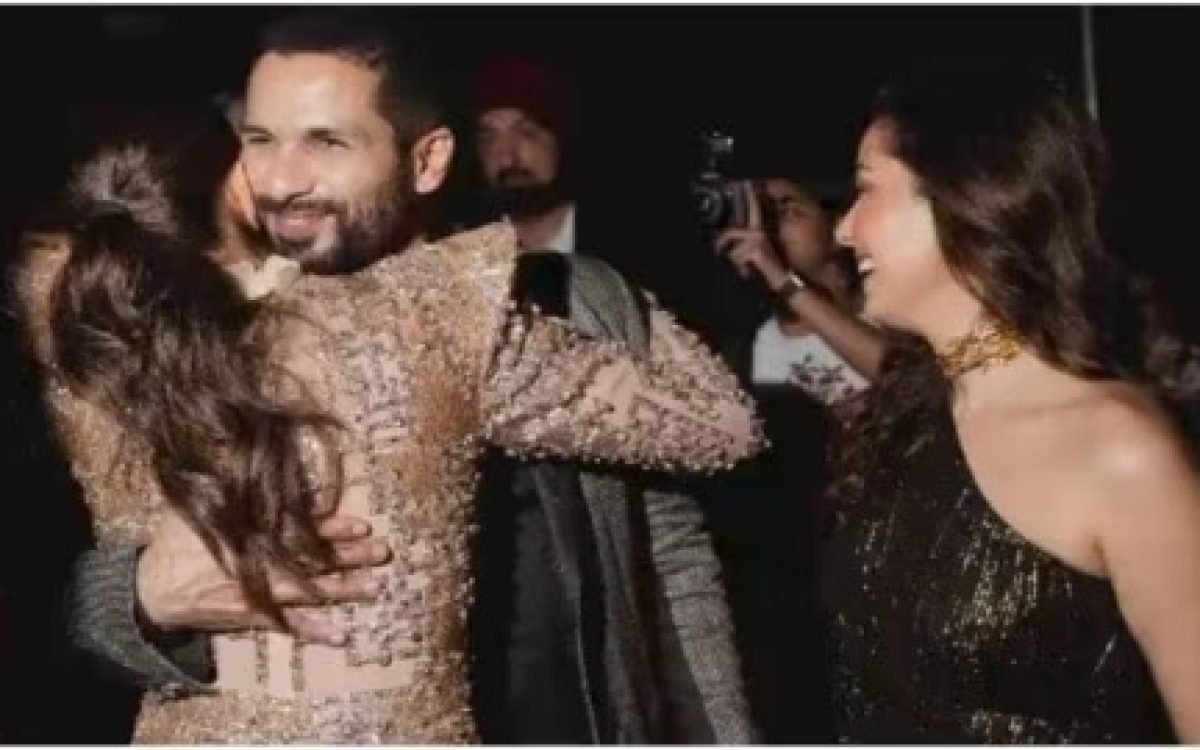 Rakul Preet Singh Shares Unseen Wedding Picture to Wish Shahid Kapoor on His Birthday