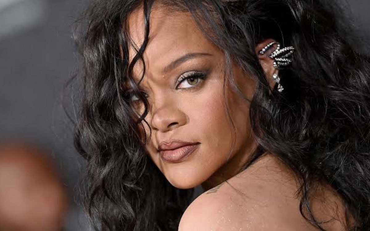 Rihanna’s Unforgettable Performance and Fashion Statement at Anant Ambani’s Pre-Wedding Event in India