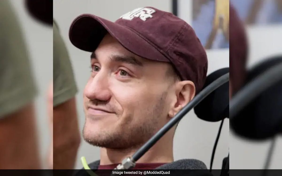 “Neuralink Breakthrough: Quadriplegic Patient Makes History with Mind-Controlled Tweet”